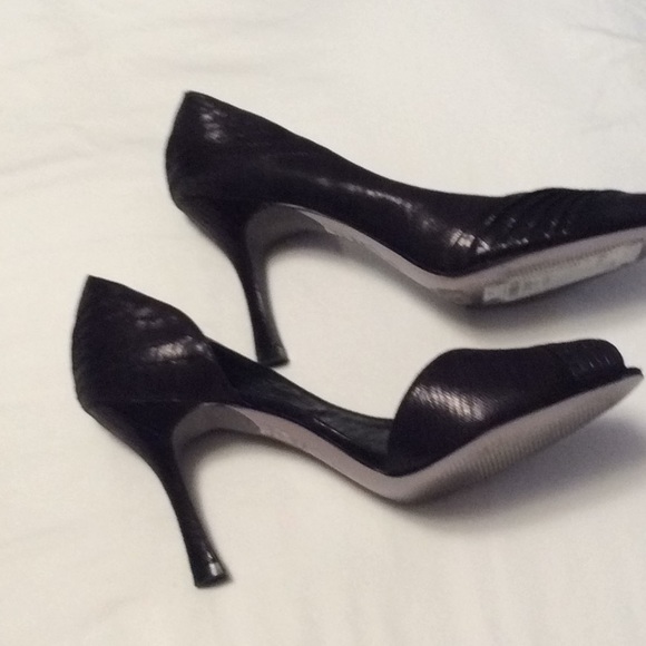 Dress Heels - Picture 7 of 9